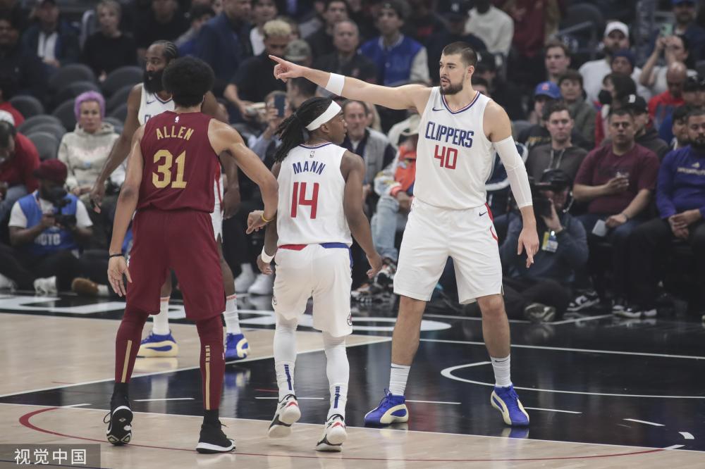 不仅塑造了 不仅塑造了