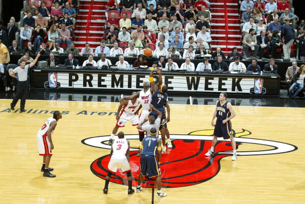 会七届三次 会七届三次